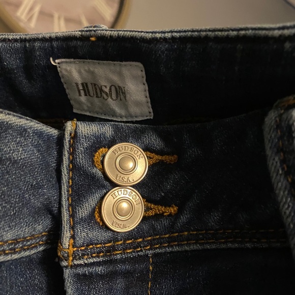 Hudson - Picture 3 of 4